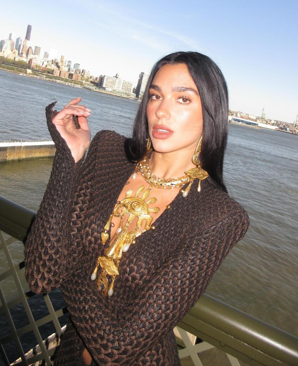 UD_dualipa_3621444223334991199_12331195_2025_ 5_ 2_.jpg