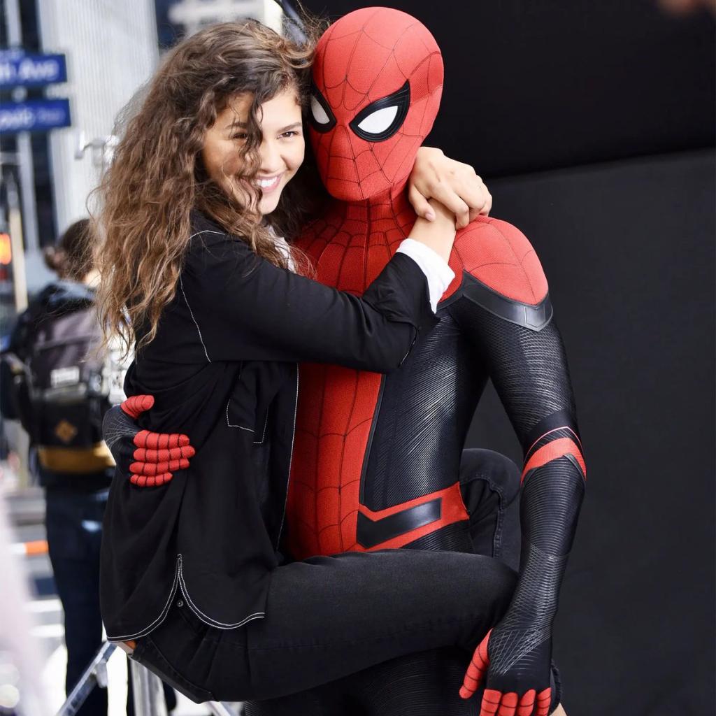 Tom Holland says he periodically Googles “Zendaya.jpg