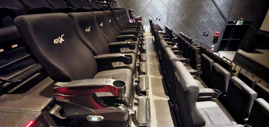 익스트림무비 - 전주유일 4DX관 전주고사 4DX