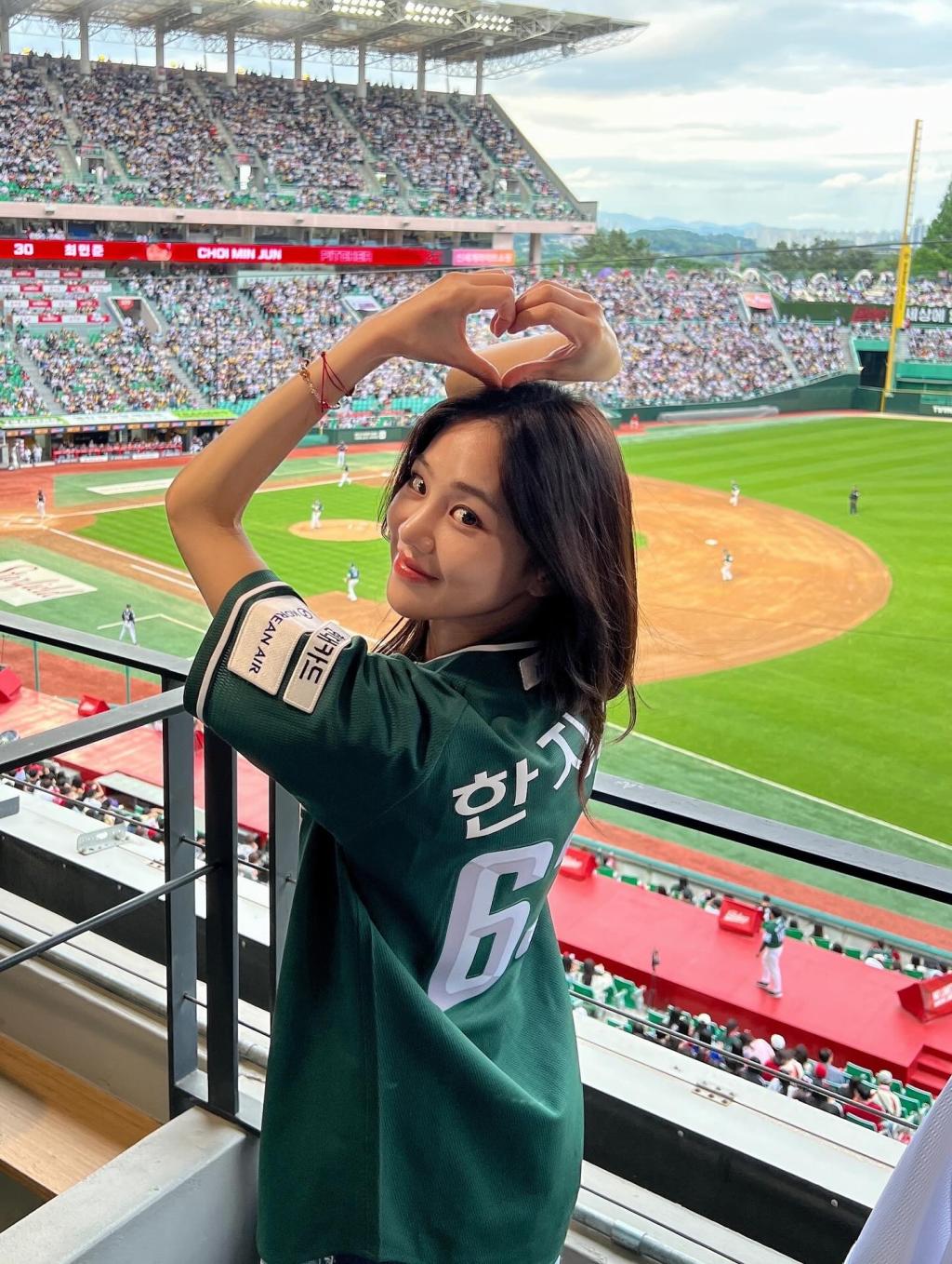 UD_hanjieun0603_3640810816663780925_232505820_2025_ 5_ 27_.jpg