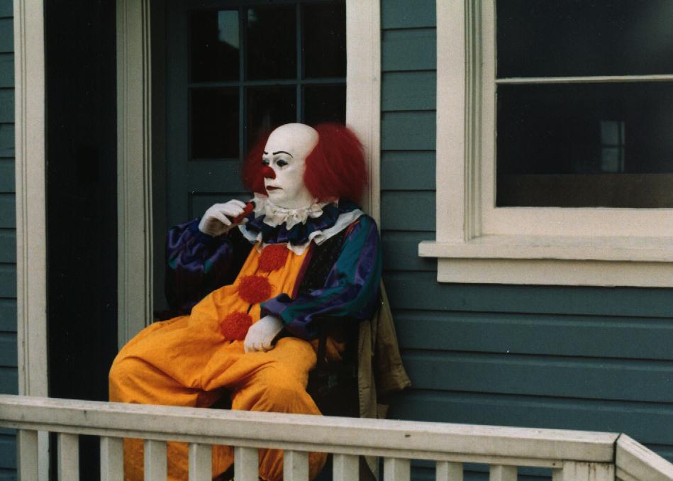 tim-curry.jpg