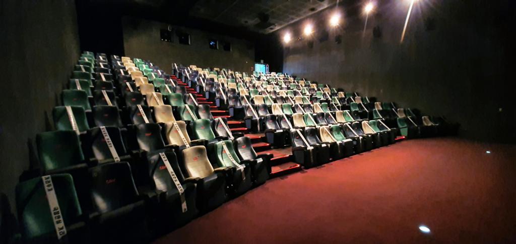 익스트림무비 - CGV여의도 3/7관 상세사진