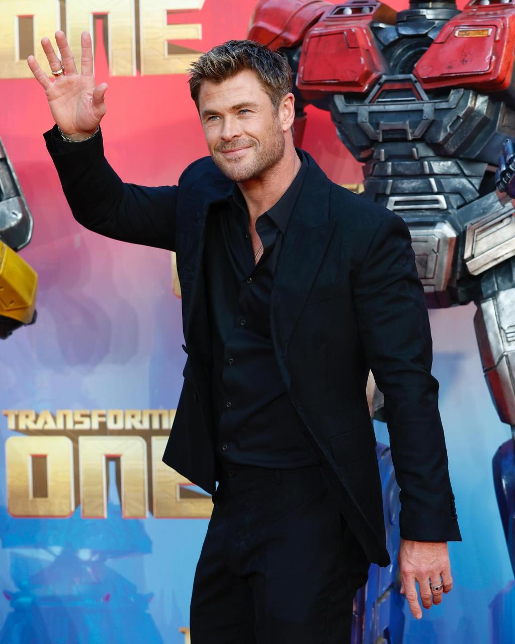 UD_chrishemsworth_3461192595552726326_1822594644_2024_ 9_ 21_.jpg