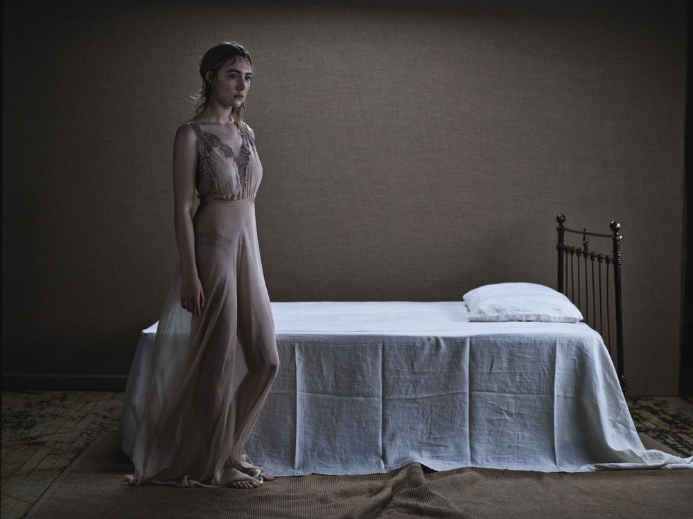 img-saoirse-ronan_1733065807.jpg