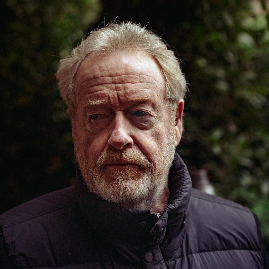 Ridley Scott reveals that he plans to shoot two fi.jpg