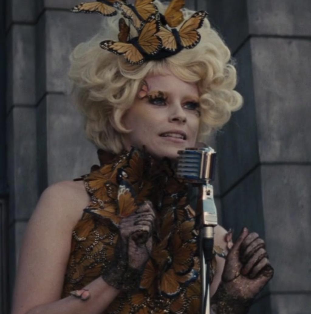 Elle Fanning was the sole choice to portray young (1).jpg