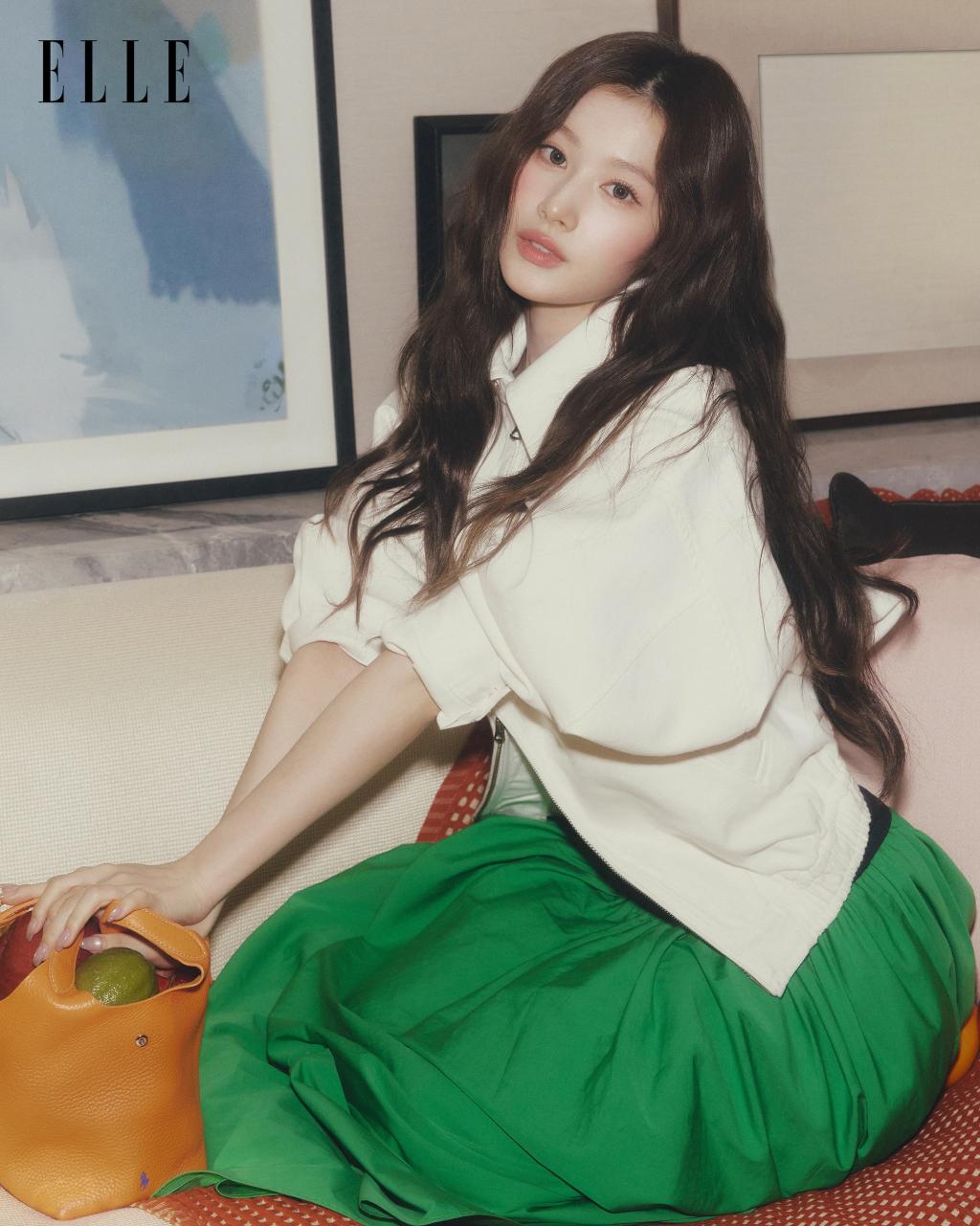 elletaiwan_1777607974_3887178810563571830_456030220_8.jpg