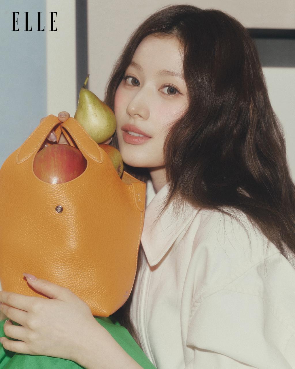 elletaiwan_1777607974_3887178810127404977_456030220_7.jpg