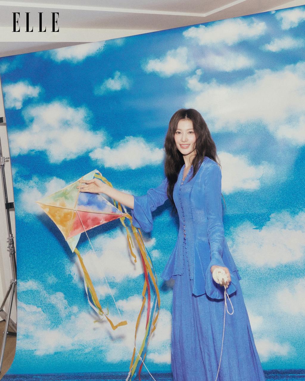 elletaiwan_1777607974_3887178750132087691_456030220_3.jpg