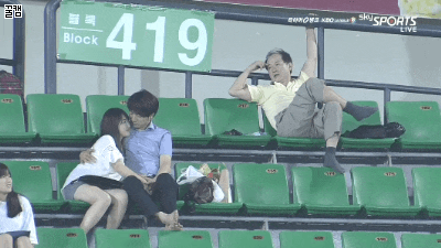 903D9A40-E77B-4E40-8D88-B7C57AC8FE95.gif