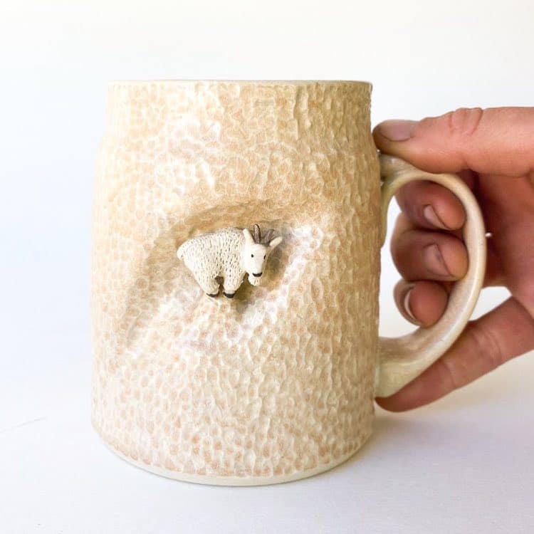 ap-curiosities-ceramic-animal-mug-13.jpg