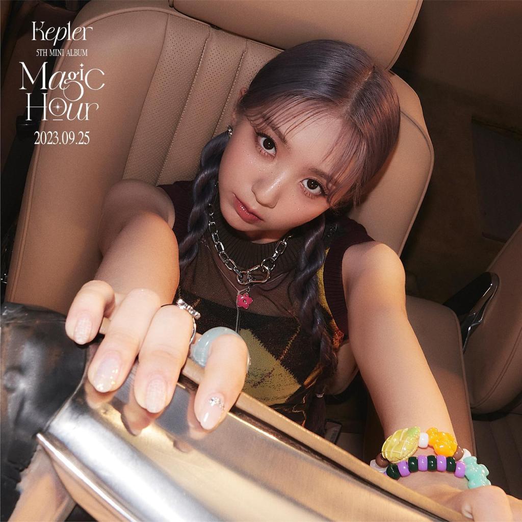 official.kep1er_375269659_270075112541111_3260226250085885186_n.jpg