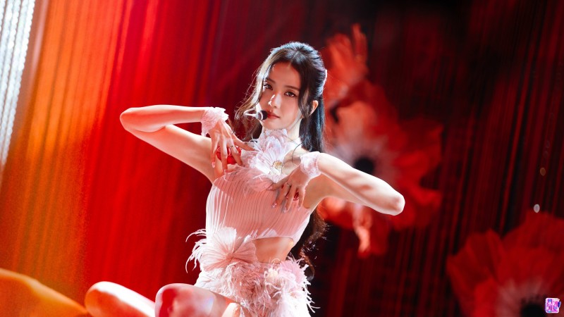 230416-BLACKPINK-Jisoo-FLOWER-4.jpeg