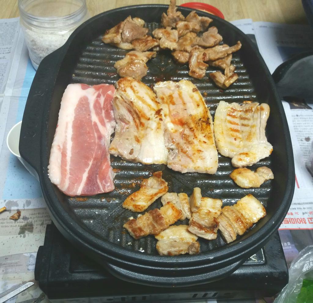 익스트림무비 - 집에서 삼겹살 목살을 구웠습니다 익스트림무비 - 집에서  삼겹살  목살을  구웠습니다