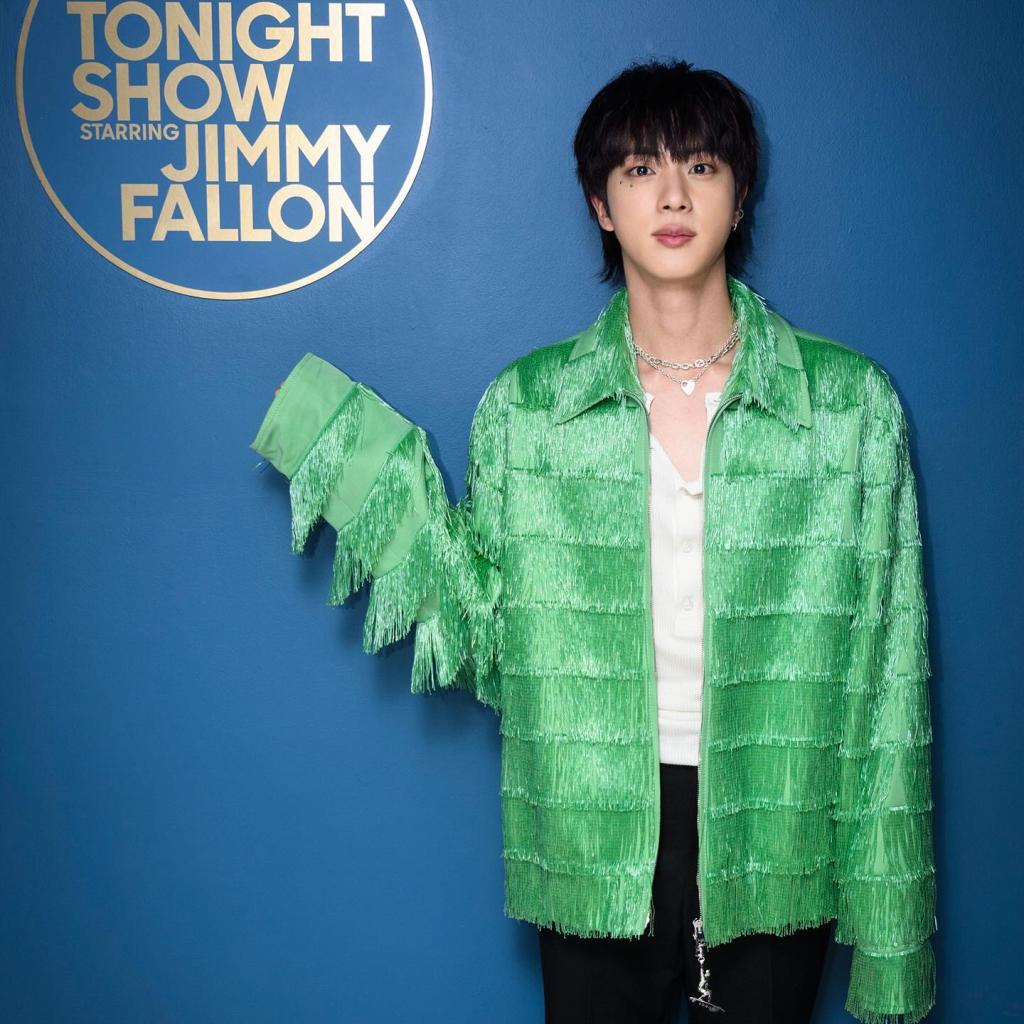 UD_fallontonightbts_3505998509520380672_53135245541_2024_ 11_ 22_.jpg