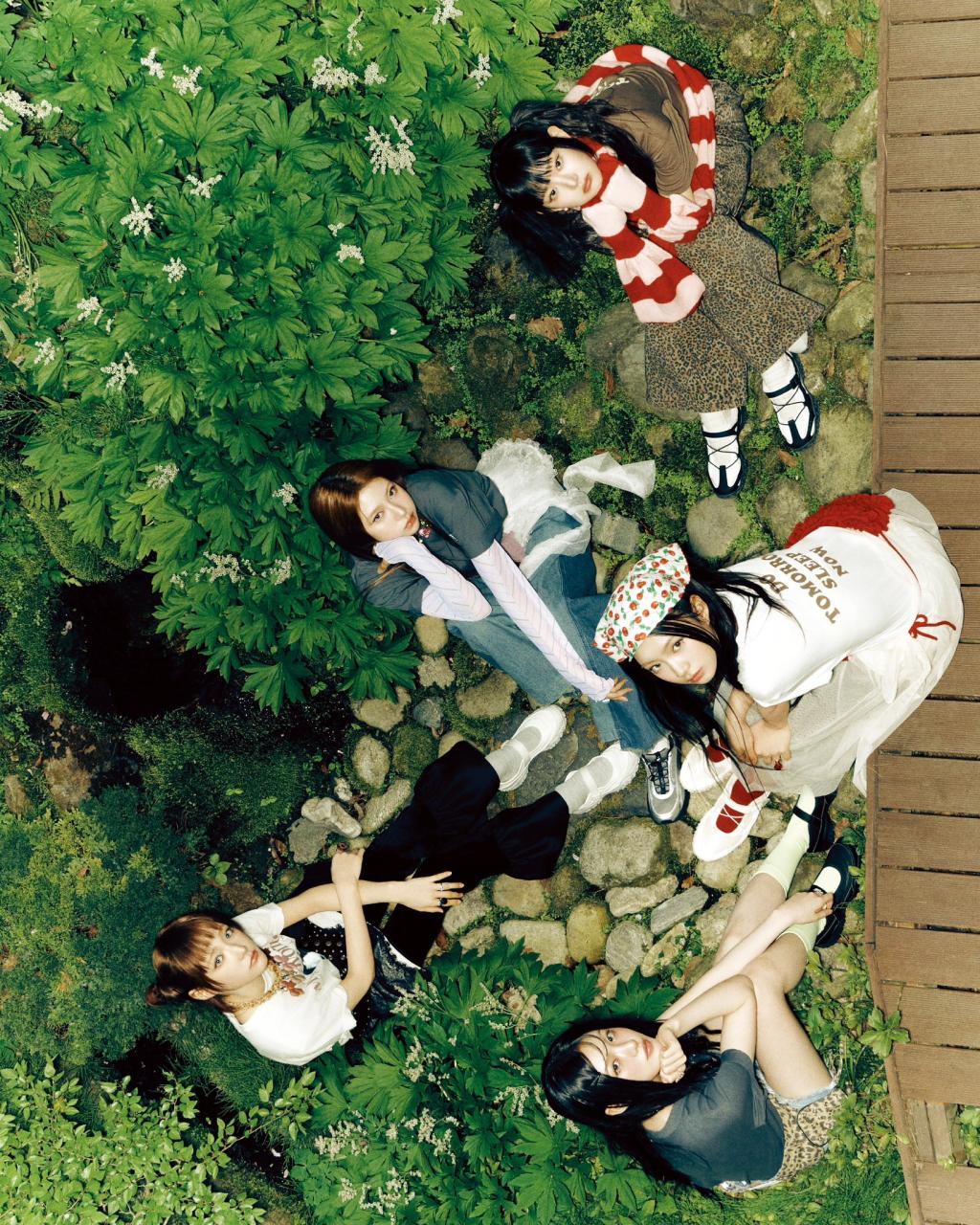 KiiiKiii Land #협찬휠라랑 키키랑. 가벼운 발걸음이 들꽃 사이를 지나 종일 노닐 (5).jpg