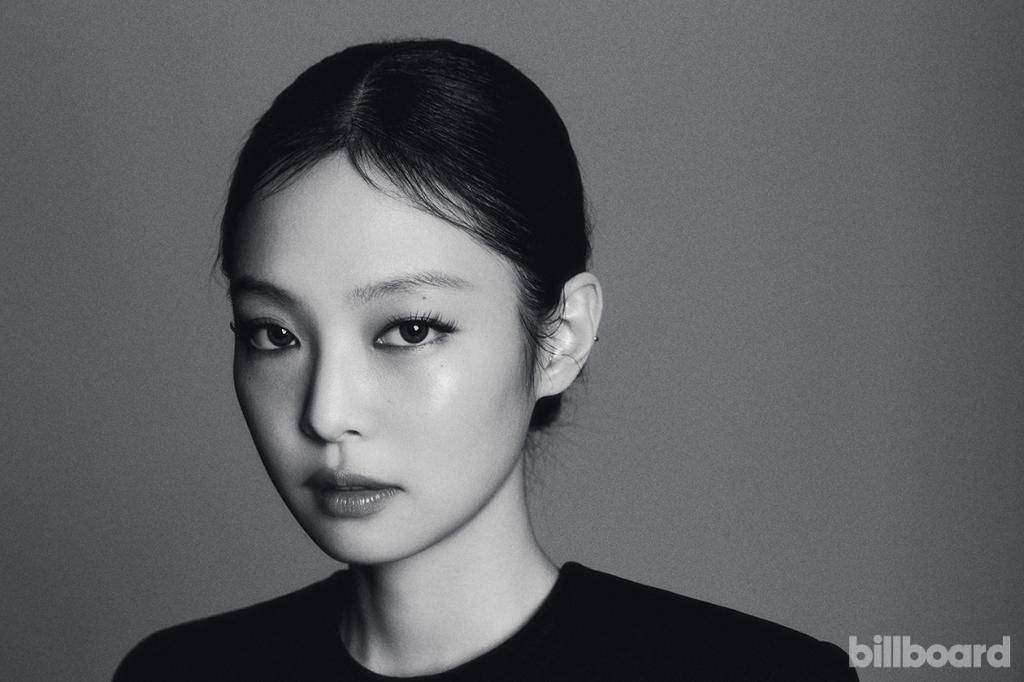 554027081_jennie-for-billboard-magazine-january-2025-issue-documents-7.jpg