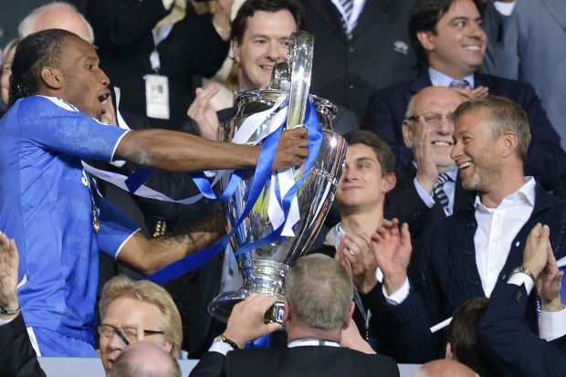 Drogba-Abramovich-UCL.jpg