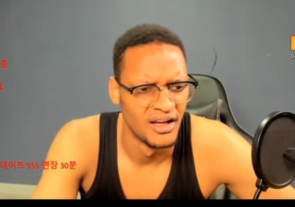 Screenshot_20220417-013518_YouTube.jpg
