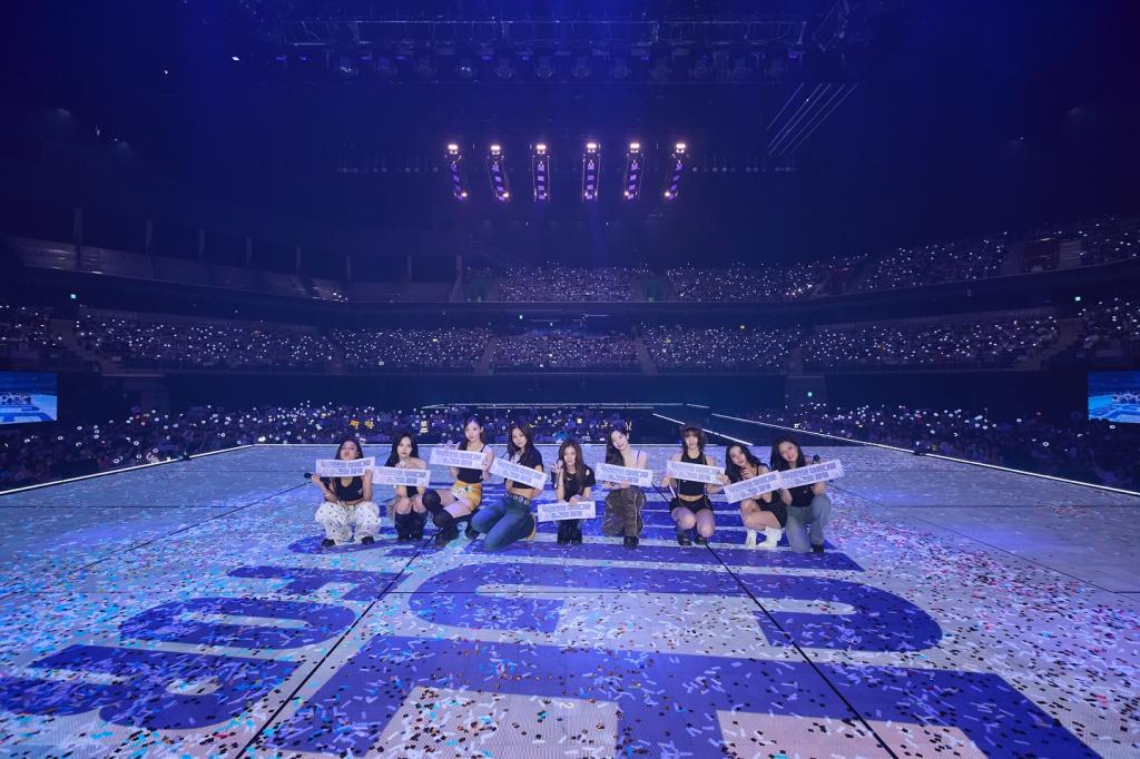 UD_twicetagram_3680886233062106274_2107411892_2025_ 8_ 1_.jpg