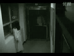 귀신놀이의 최후....gif