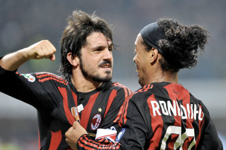 gattuso-frappe-ronaldinho.jpg