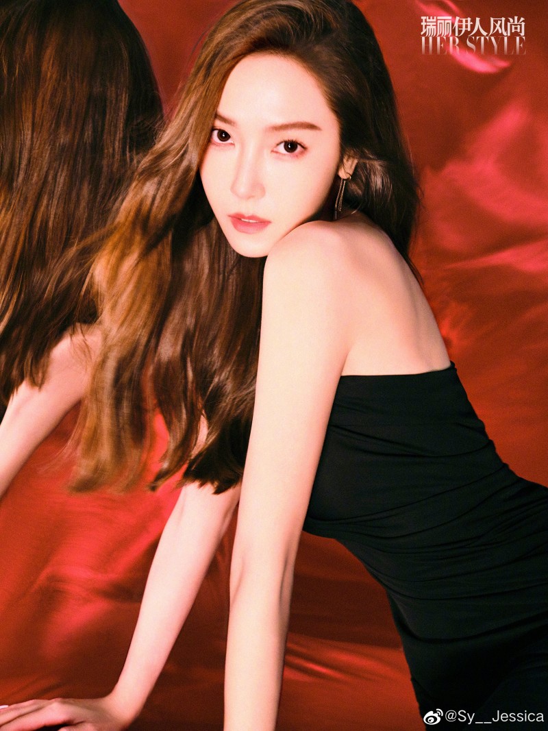 Jessica-Her-Style-China-2023-4.jpeg