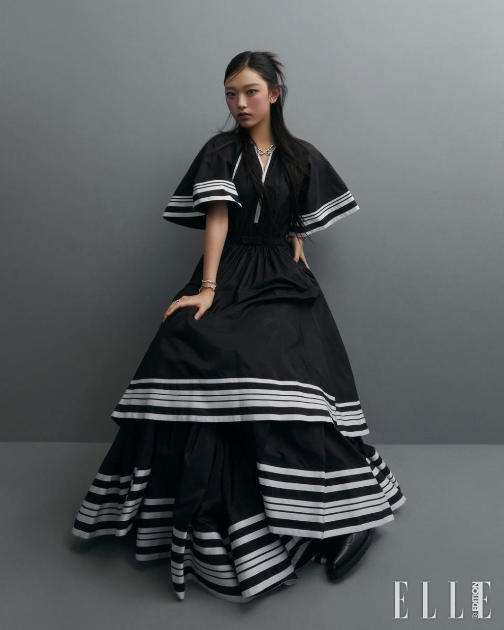 ellekorea_408218149_239298779179796_3809545934769358000_n.jpg