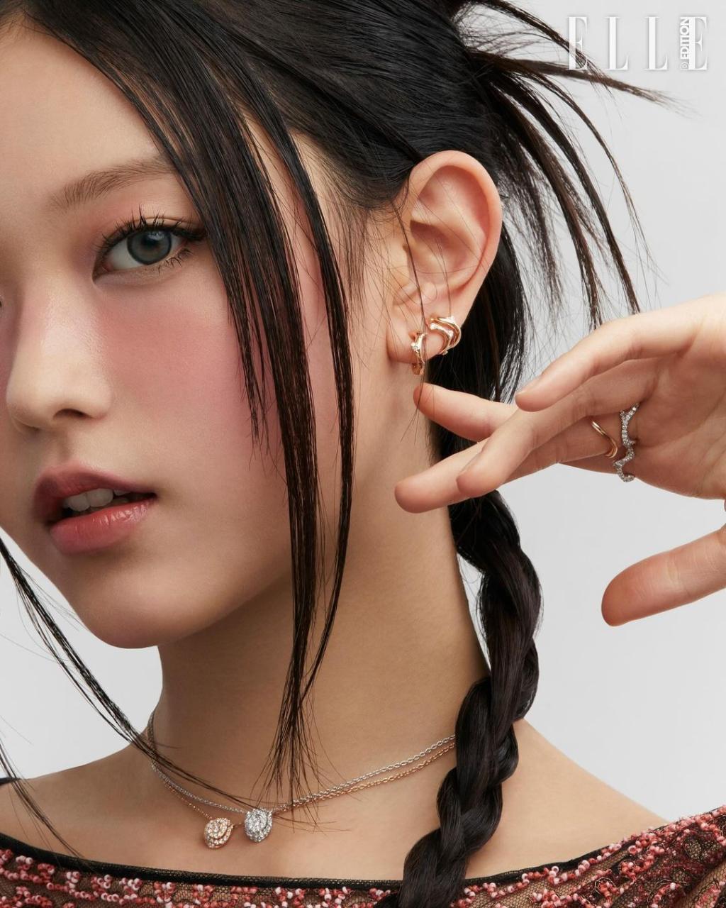 ellekorea_408471964_360219673357317_722271185350664020_n.jpg