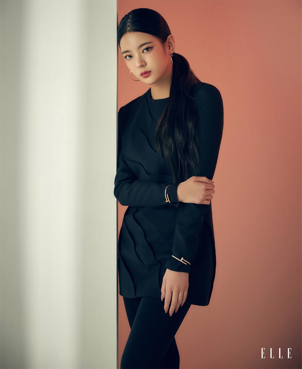 ITZY-is-here-to-stay-ELLE-Singapore-ITZY-interview-6.jpg