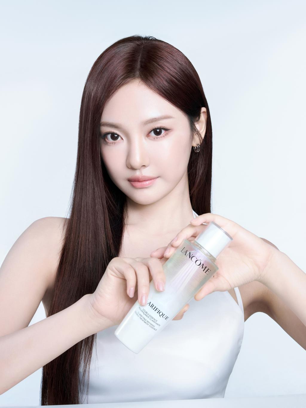 익스트림무비 - 에스파 닝닝 랑콤 클라리피끄 더블 트리트먼트 에센스 화보