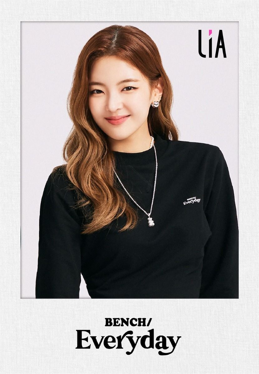 익스트림무비 ITZY(있지) BENCH 화보