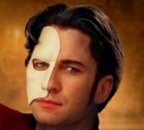 gerard-butler-phantom-opera--large-msg-121357473391.jpg