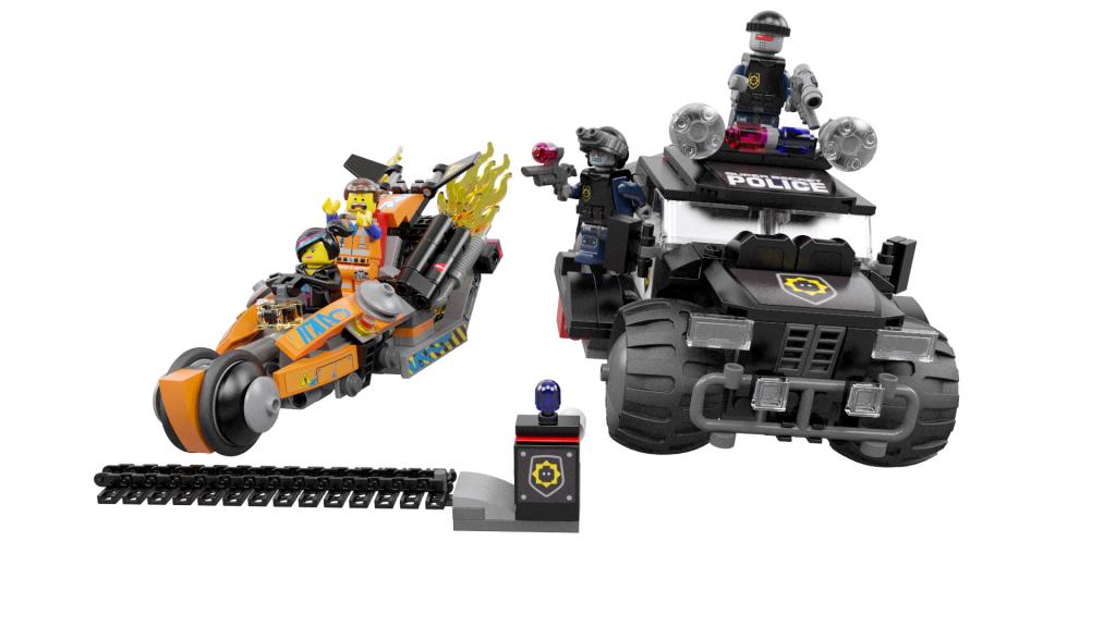 70808_Super_Cycle_Chase.jpg