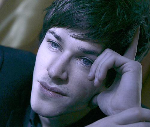 gaspard_ulliel_1222185990.jpg