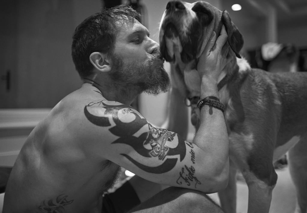 02-tom-hardy-1240.jpg