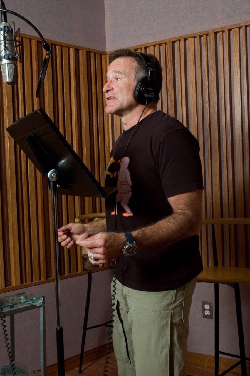 robin-williams-voice-00n-ohm-851x1280.jpg
