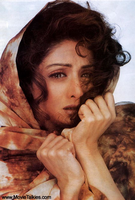 sridevi-1b-1_1186982213.jpg