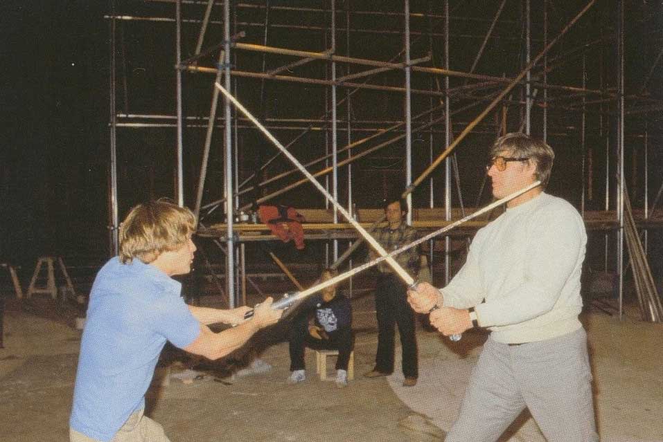 Mark-Hamill-and-David-Prowse-practicing-the-lightsaber-duel-for-The-Empire-Strikes-Back.jpg