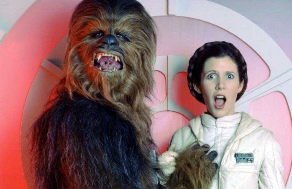 Peter-Mayhew-and-Carrie-Fisher.jpg