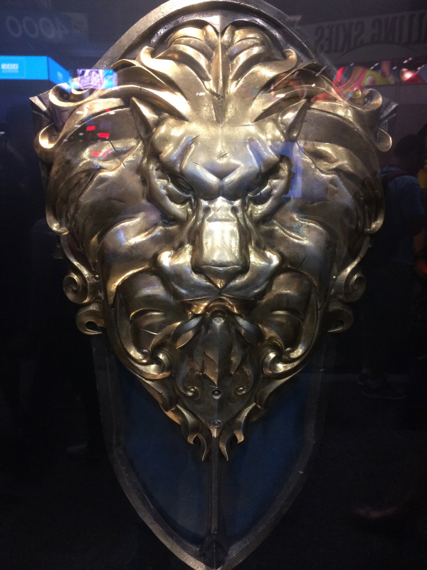 re_Warcraft-Shield.jpg